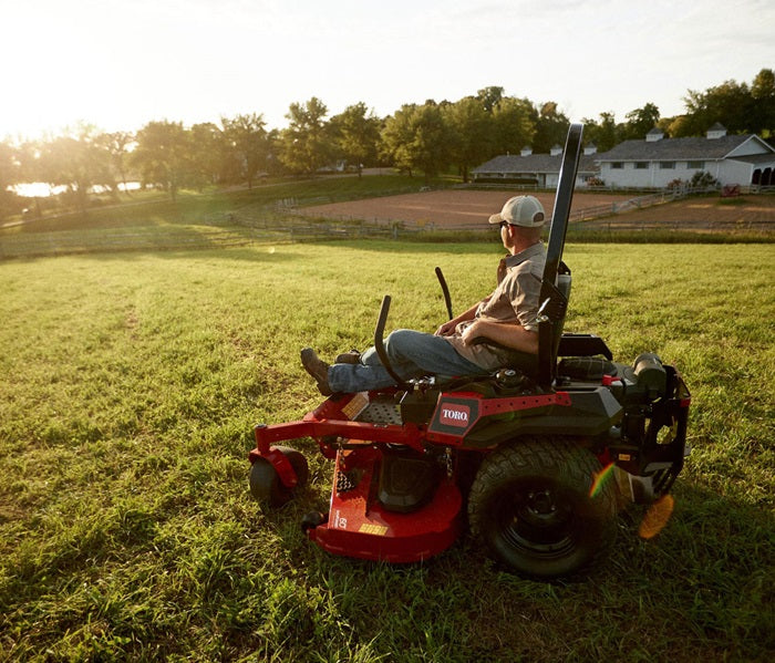 Toro 60" (152 cm) TITAN® MAX Zero Turn Mower 76601