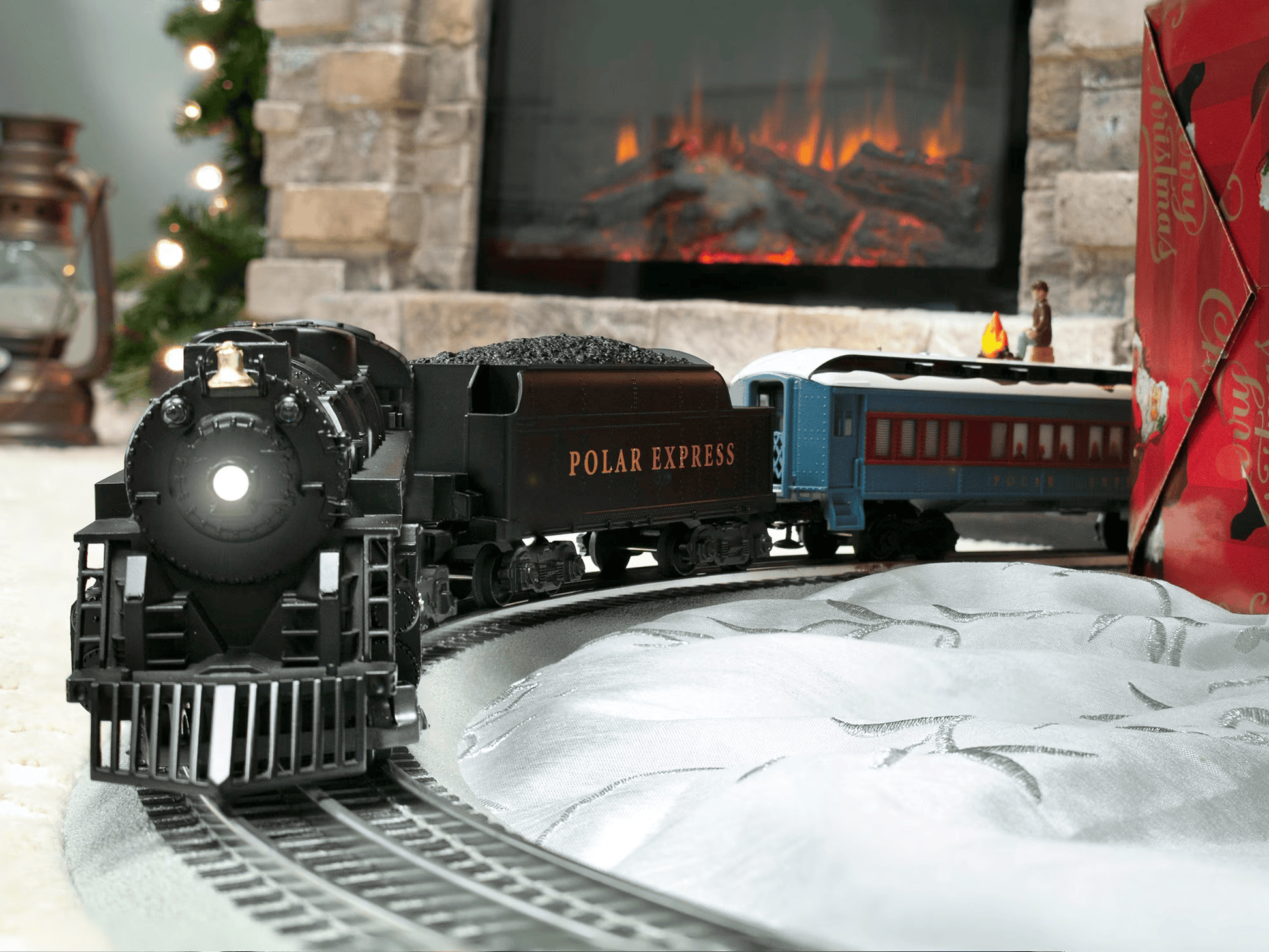Lionel Polar Express LionChief Set with Bluetooth And